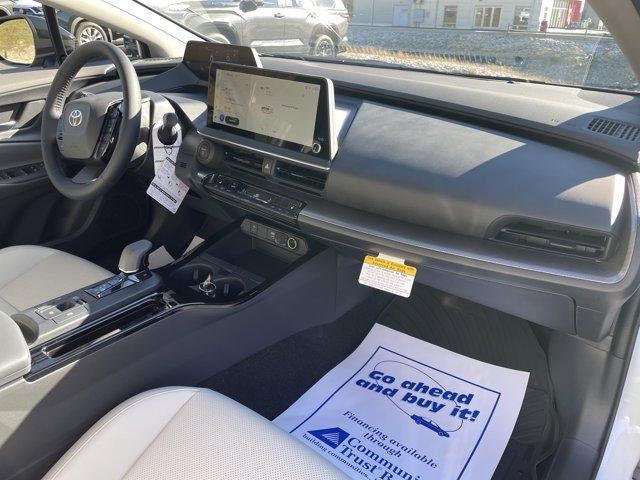 2026 Toyota Prius XLE (Natl)