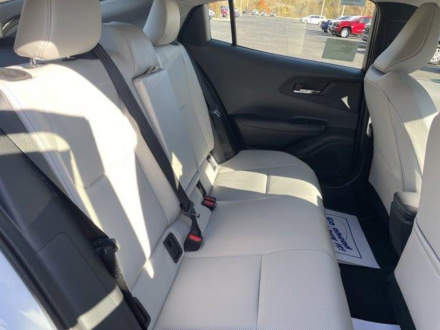 2026 Toyota Prius XLE (Natl)