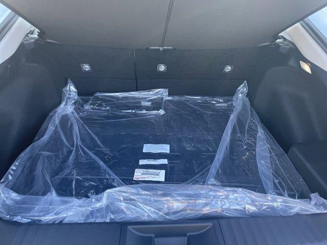 2026 Toyota Prius XLE (Natl)