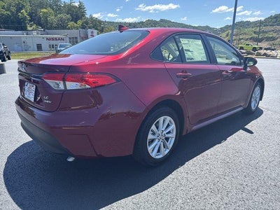 2026 Toyota Corolla Hybrid LE FWD (Natl)