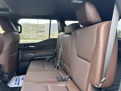 2026 Toyota Land Cruiser 4WD (Natl)