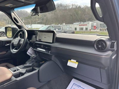 2026 Toyota Land Cruiser 4WD (Natl)