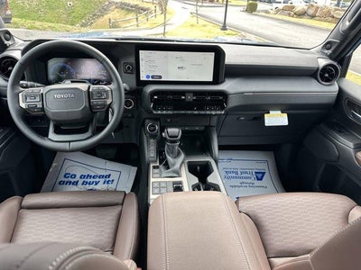 2026 Toyota Land Cruiser 4WD (Natl)