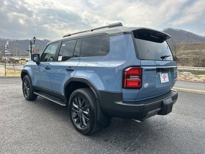 2026 Toyota Land Cruiser 4WD (Natl)