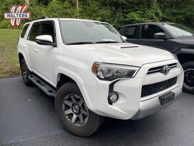 2020 Toyota 4Runner SR5 4WD (GS)