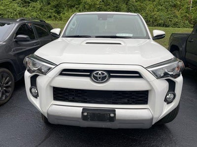 2020 Toyota 4Runner SR5 4WD (GS)