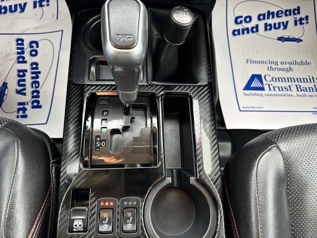 2017 Toyota 4Runner TRD Off Road 4WD (Natl)