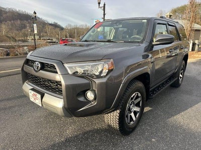 2017 Toyota 4Runner TRD Off Road 4WD (Natl)