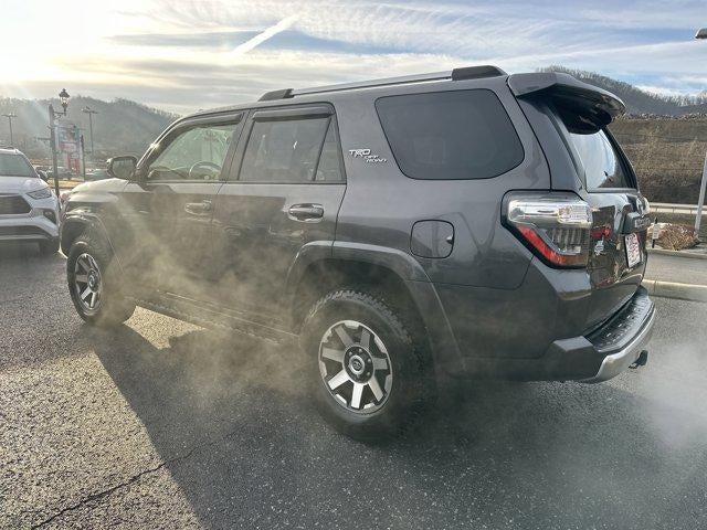 2017 Toyota 4Runner TRD Off Road 4WD (Natl)