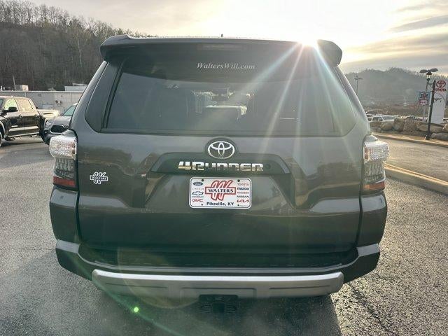 2017 Toyota 4Runner TRD Off Road 4WD (Natl)