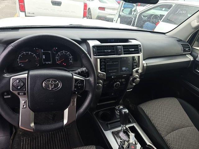 2024 Toyota 4Runner SR5 4WD (Natl)