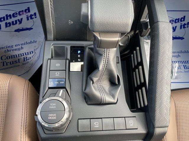 2025 Toyota 4Runner Limited 4WD (Natl)