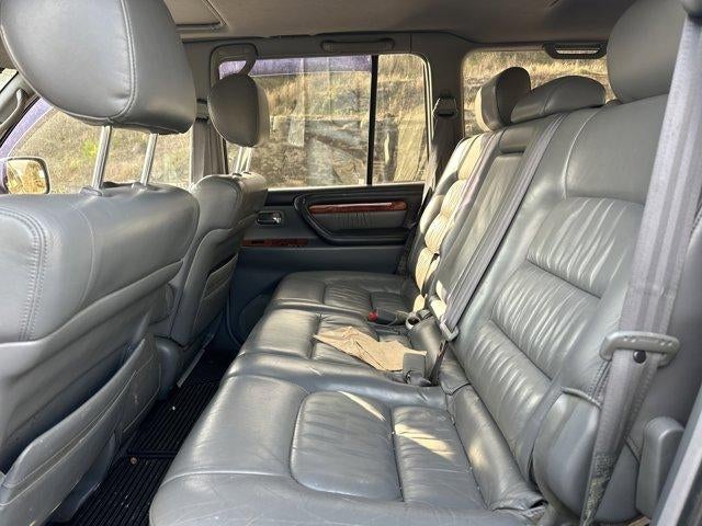 2001 Lexus LX 470 