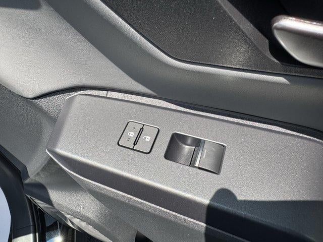 2026 Toyota RAV4 XSE AWD (Natl)