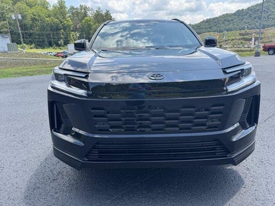 2026 Toyota RAV4 XSE AWD (Natl)