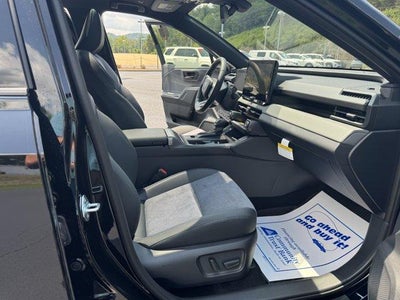 2026 Toyota RAV4 XSE AWD (Natl)
