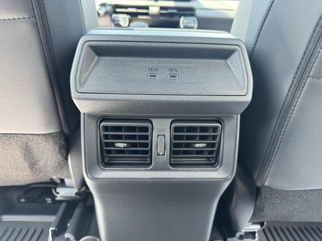 2026 Toyota RAV4 XSE AWD (Natl)