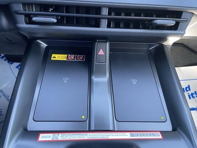 2026 Toyota C-HR SE AWD (Natl)