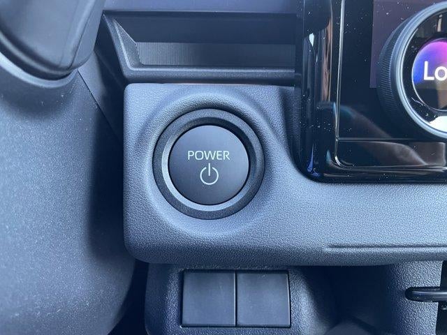 2026 Toyota C-HR SE AWD (Natl)