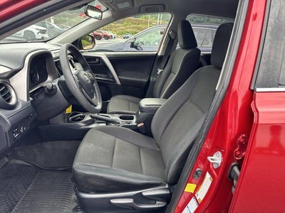 2017 Toyota RAV4 LE AWD (Natl)