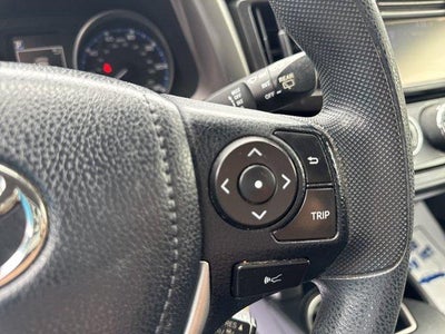 2017 Toyota RAV4 LE AWD (Natl)