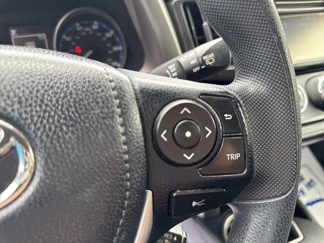 2017 Toyota RAV4 LE AWD (Natl)