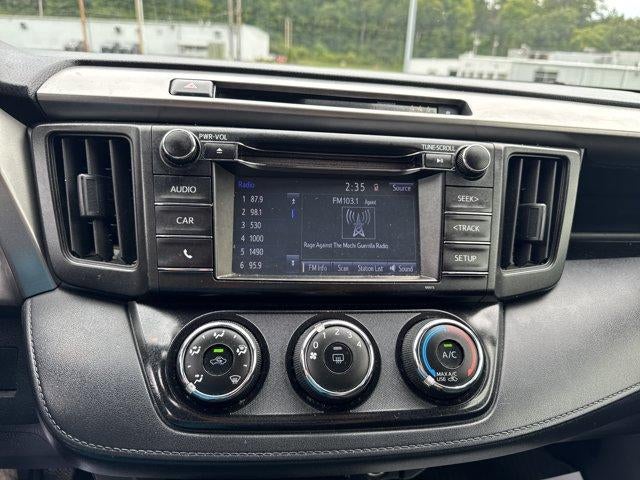 2017 Toyota RAV4 LE AWD (Natl)