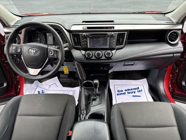 2017 Toyota RAV4 LE AWD (Natl)
