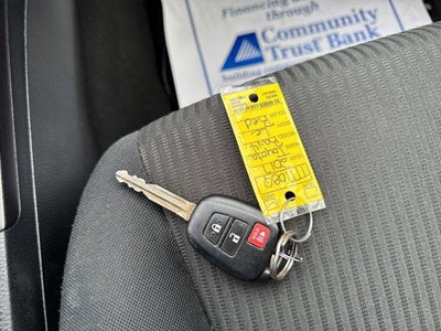 2017 Toyota RAV4 LE AWD (Natl)