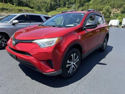 2017 Toyota RAV4 LE AWD (Natl)