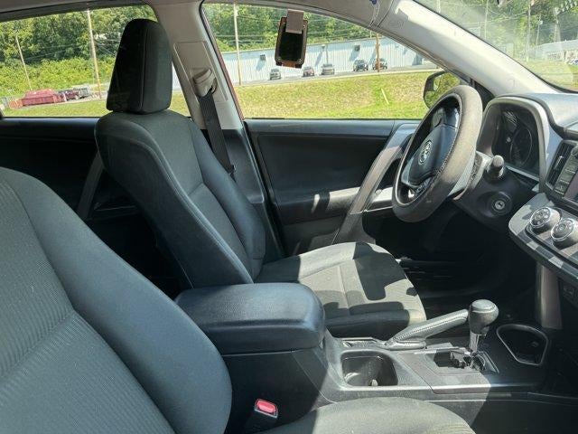 2017 Toyota RAV4 LE AWD (Natl)