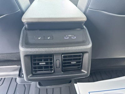2026 Toyota bZ Woodland AWD (Natl)