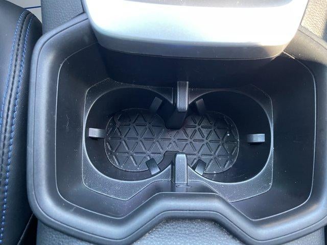 2025 Toyota RAV4 Hybrid XSE AWD (Natl)