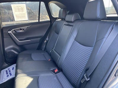 2025 Toyota RAV4 Hybrid XSE AWD (Natl)