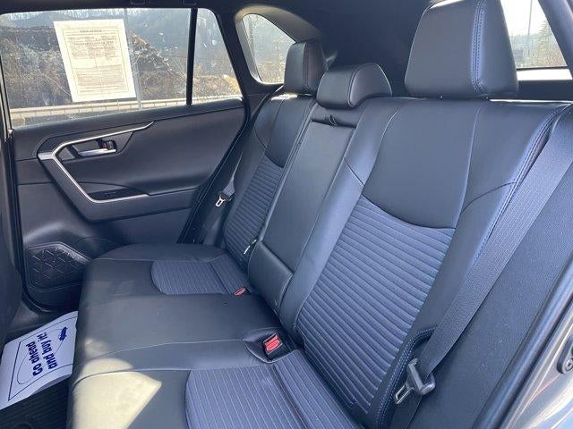 2025 Toyota RAV4 Hybrid XSE AWD (Natl)