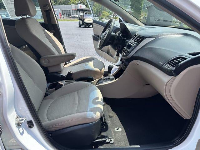 2016 Hyundai ACCENT 4dr Sdn Auto SE