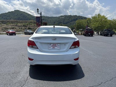 2016 Hyundai ACCENT 4dr Sdn Auto SE