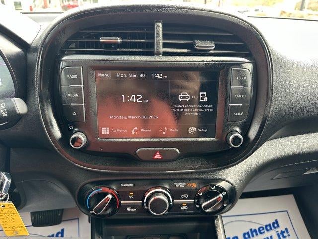 2024 Kia Soul LX IVT
