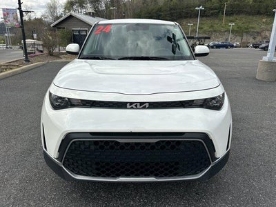 2024 Kia Soul LX IVT