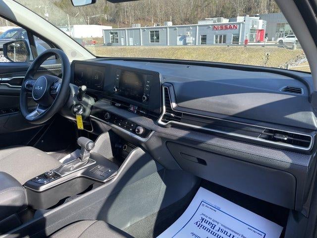 2024 Kia Sportage LX AWD